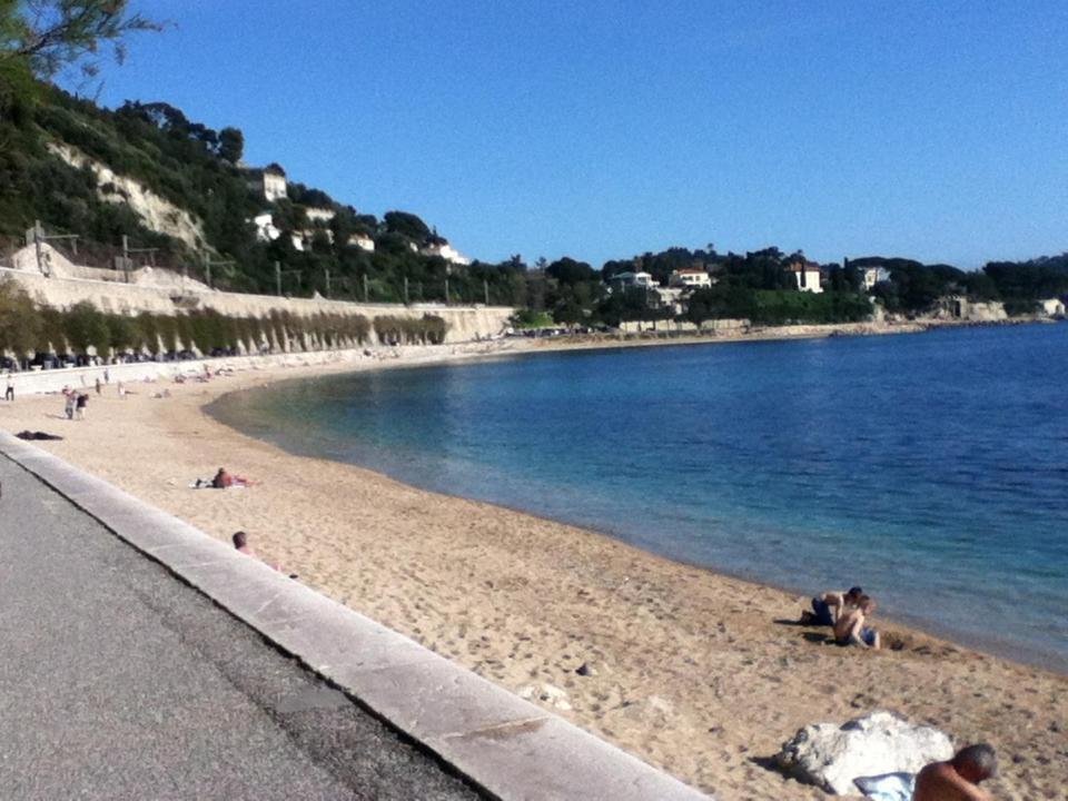 L'Agrianthe Apartment Villefranche-sur-Mer Bagian luar foto